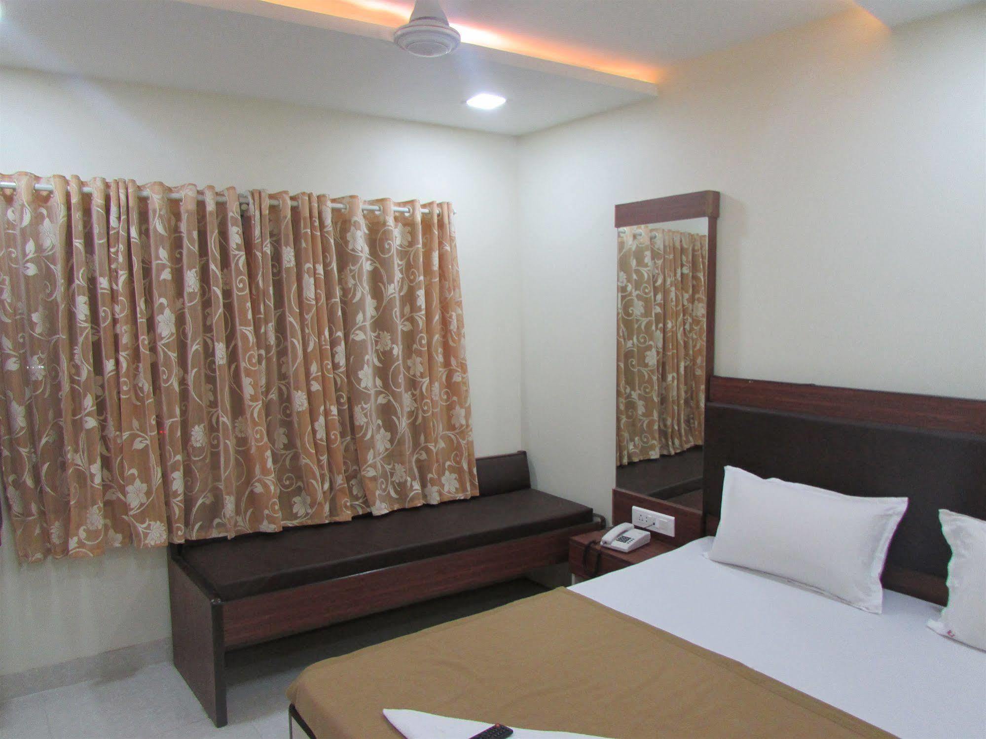 Royal Annex Hotel Mumbai Kültér fotó