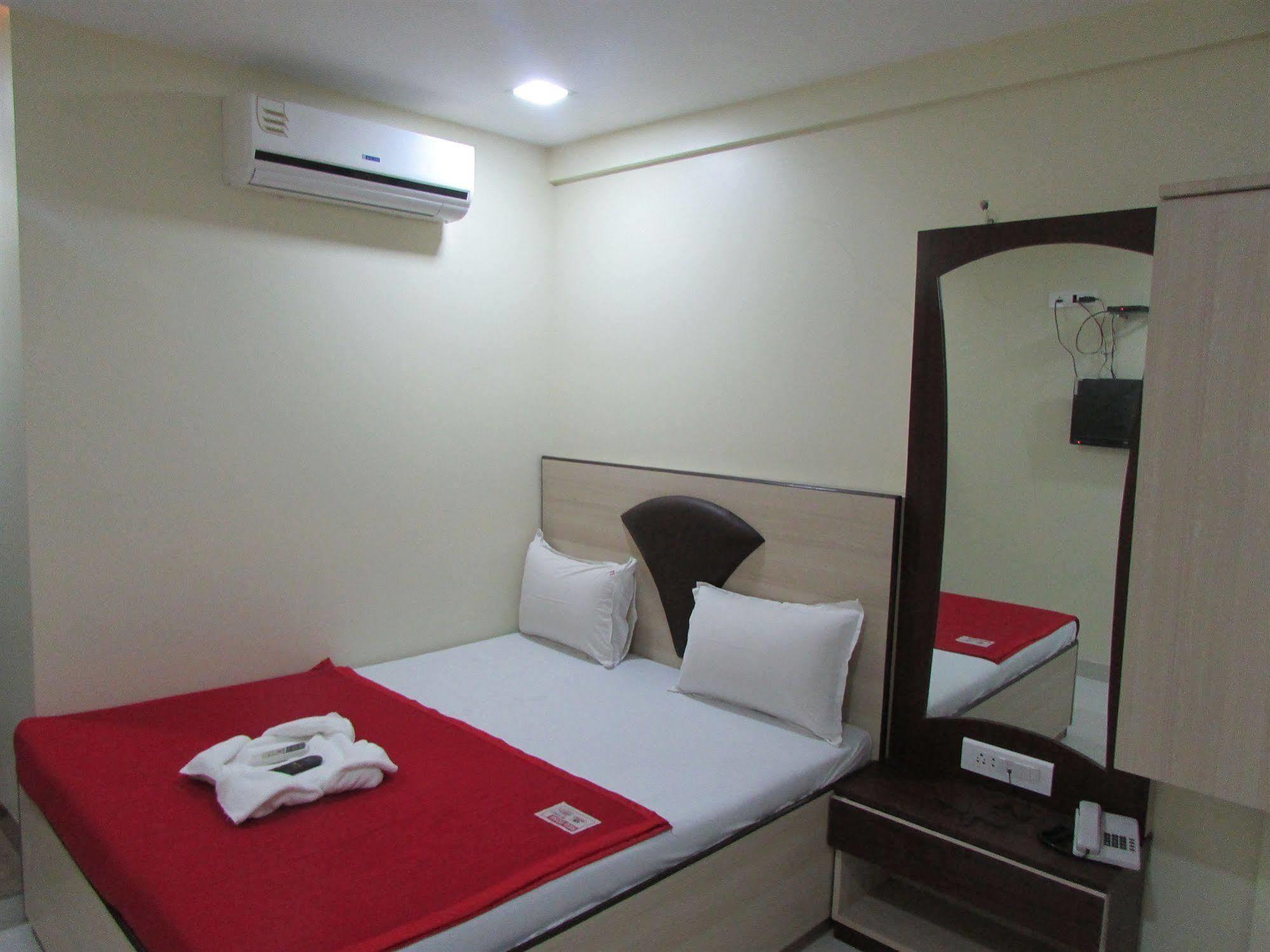 Royal Annex Hotel Mumbai Kültér fotó